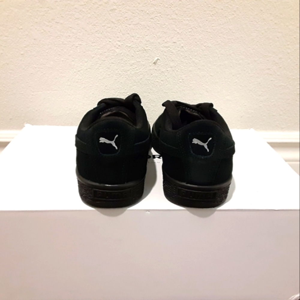 Puma - Picture 3 of 4